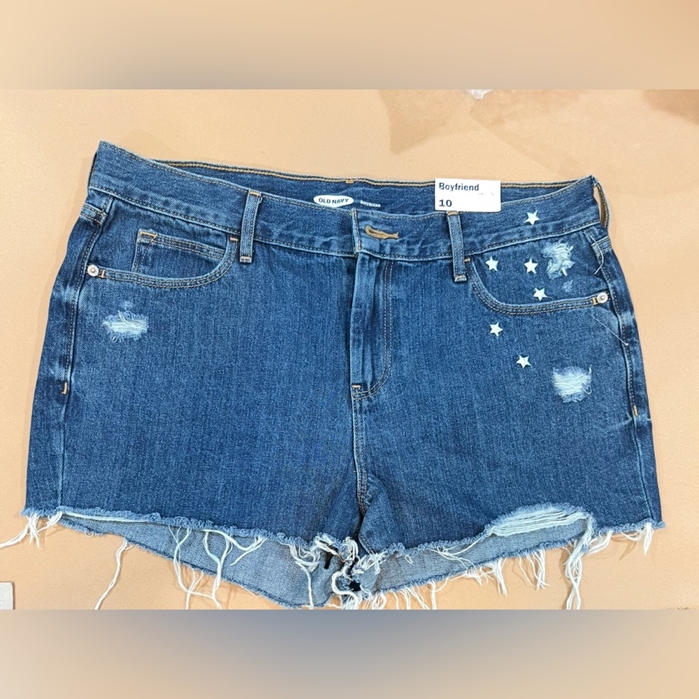 Old Navy NWT‎ Boyfriend Denim Star Print Shorts Frayed Hem Distressed Sz 10